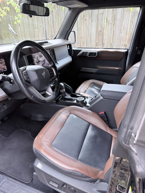 Dashboard, console and wheel of a Ford Bronco after cleaning